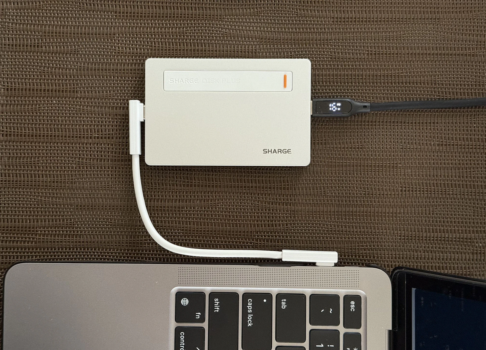 SHARGE Disk Plus NVMe SSD エンクロージャーレビュー